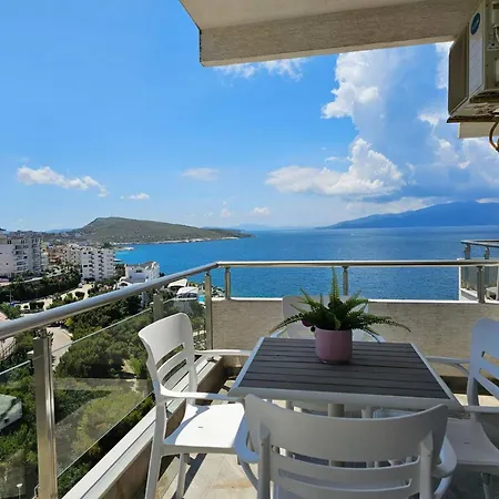 Apartment In Saranda Near The Beach *