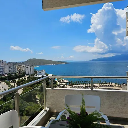 Apartment In Saranda Near The Beach *