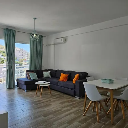 Apartment In Saranda Near The Beach *